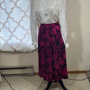 Vintage Christian Dior Elegant Pink Purple and Black A-Line Skirt 💯 Silk